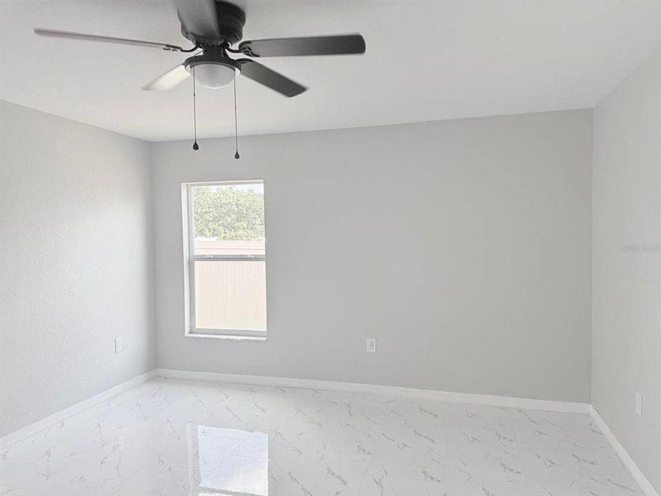 待售: $280,000 (3 贝兹, 2 浴室, 1671 平方英尺)