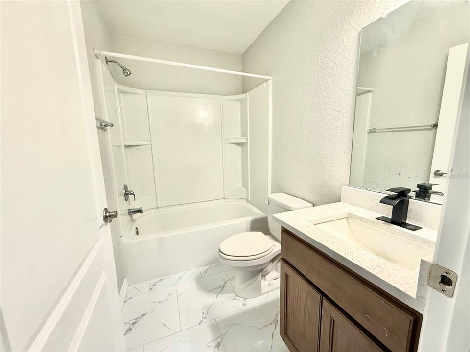 待售: $280,000 (3 贝兹, 2 浴室, 1671 平方英尺)