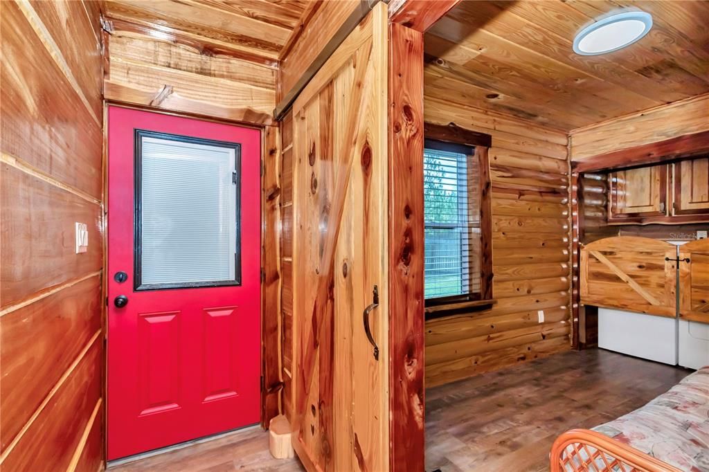 En Venta: $257,000 (1 camas, 1 baños, 1056 Pies cuadrados)