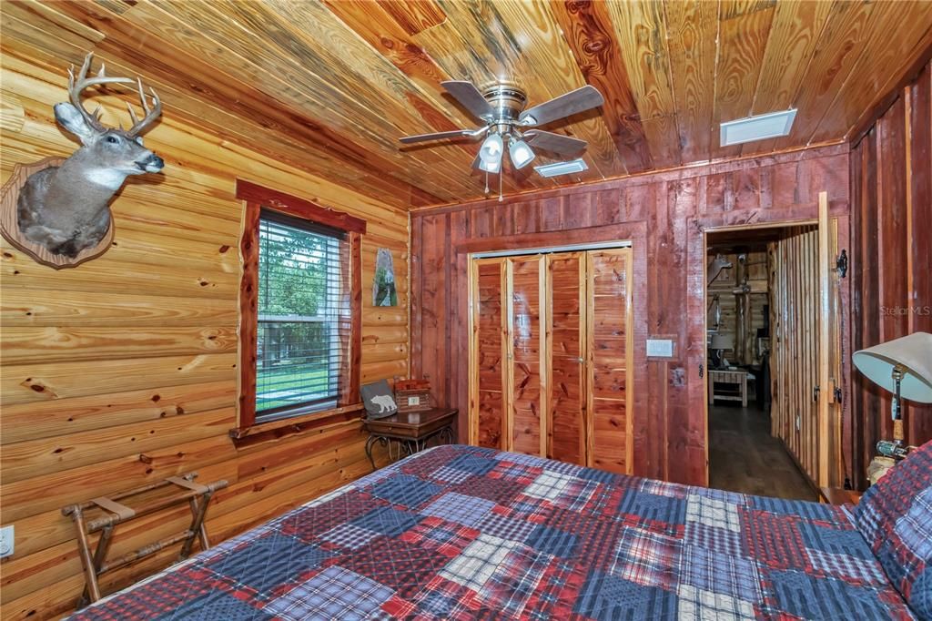 En Venta: $257,000 (1 camas, 1 baños, 1056 Pies cuadrados)