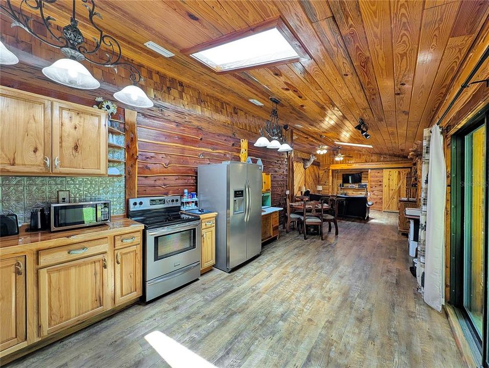 En Venta: $257,000 (1 camas, 1 baños, 1056 Pies cuadrados)