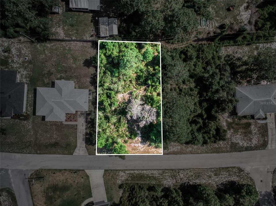 待售: $30,000 (0.22 acres)