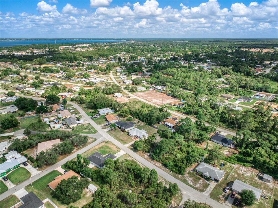 待售: $30,000 (0.22 acres)