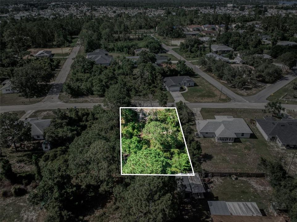 待售: $30,000 (0.22 acres)