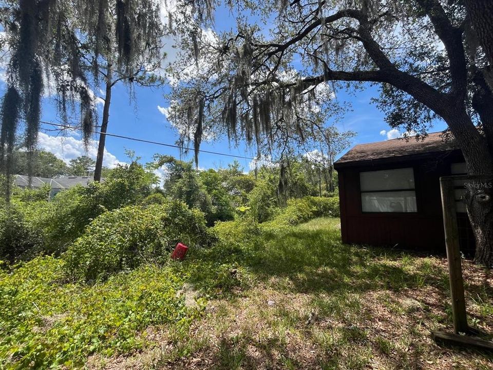 For Sale: $248,000 (3 beds, 2 baths, 1215 Square Feet)