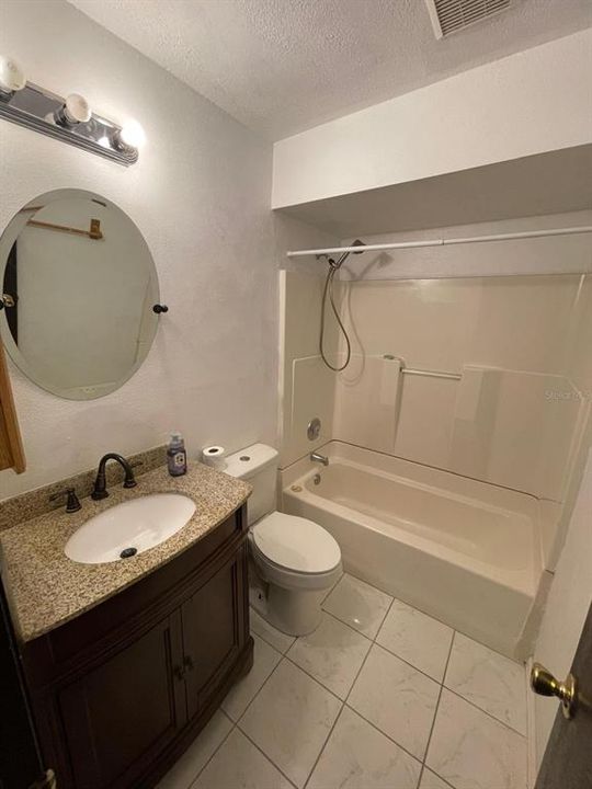 For Sale: $248,000 (3 beds, 2 baths, 1215 Square Feet)