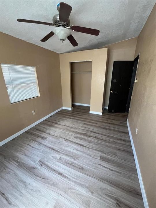 For Sale: $248,000 (3 beds, 2 baths, 1215 Square Feet)