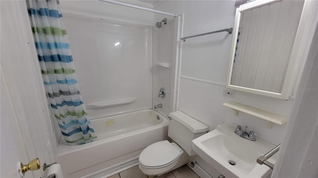 En Venta: $130,000 (2 camas, 1 baños, 500 Pies cuadrados)