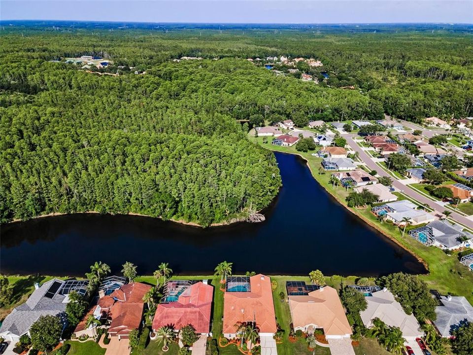 Activo con contrato: $799,900 (3 camas, 3 baños, 3164 Pies cuadrados)