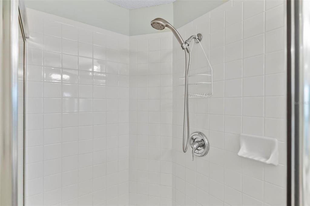 For Rent: $3,200 (2 beds, 2 baths, 1127 Square Feet)