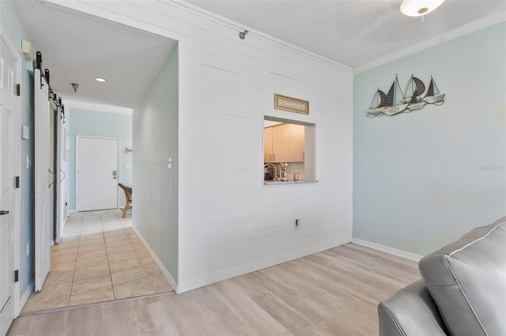 For Rent: $3,200 (2 beds, 2 baths, 1127 Square Feet)