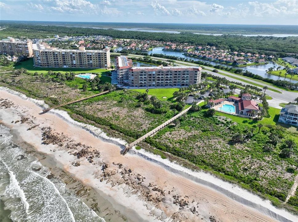 For Rent: $3,200 (2 beds, 2 baths, 1127 Square Feet)