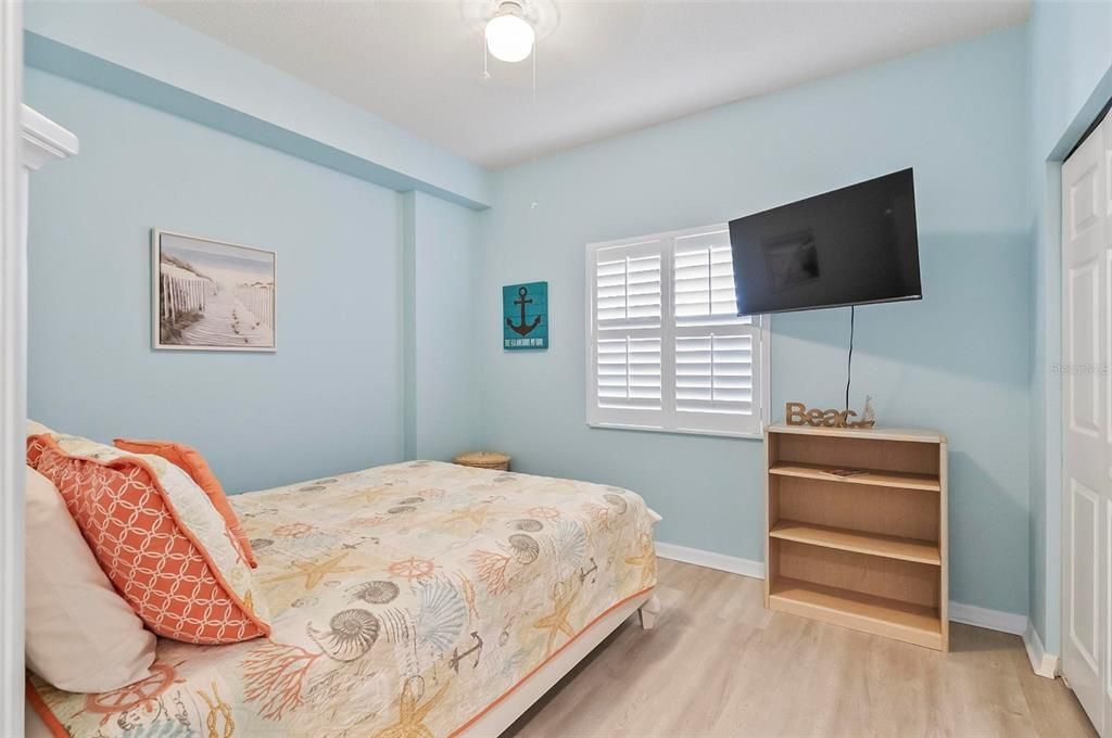 For Rent: $3,200 (2 beds, 2 baths, 1127 Square Feet)