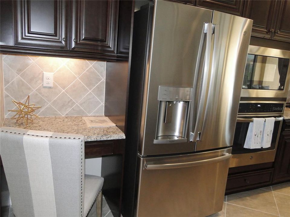 For Rent: $10,000 (3 beds, 2 baths, 2006 Square Feet)