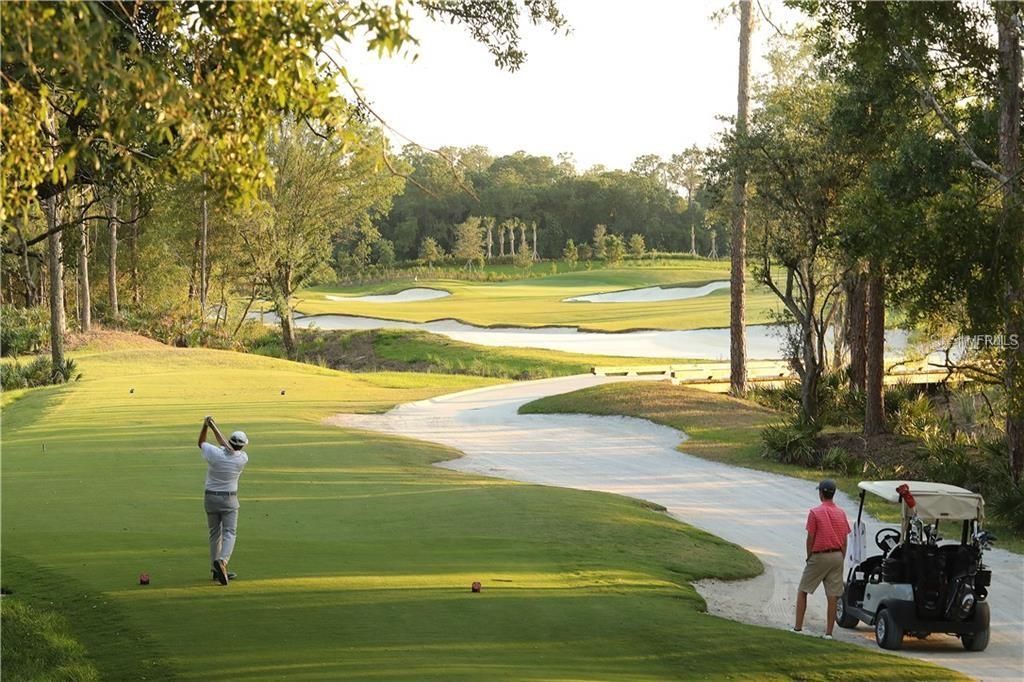 For Rent: $10,000 (3 beds, 2 baths, 2006 Square Feet)