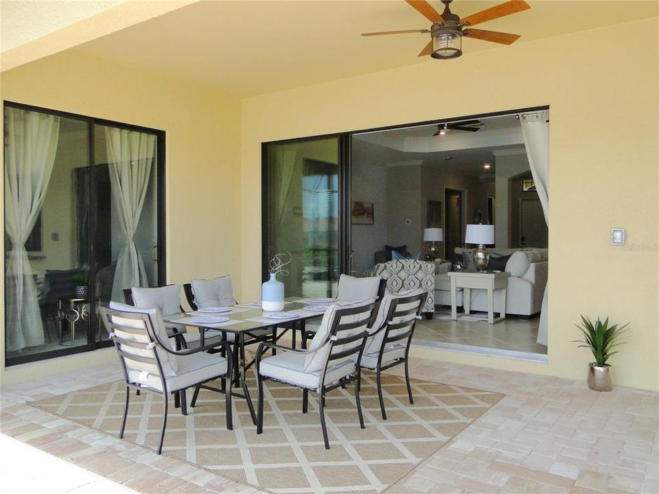 For Rent: $10,000 (3 beds, 2 baths, 2006 Square Feet)