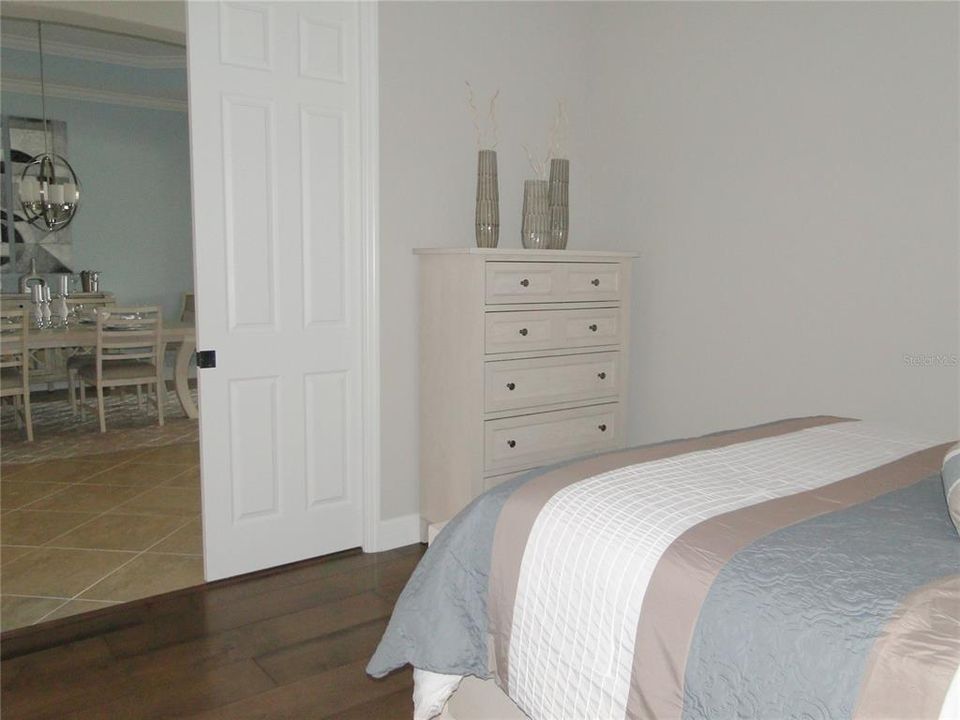 For Rent: $10,000 (3 beds, 2 baths, 2006 Square Feet)