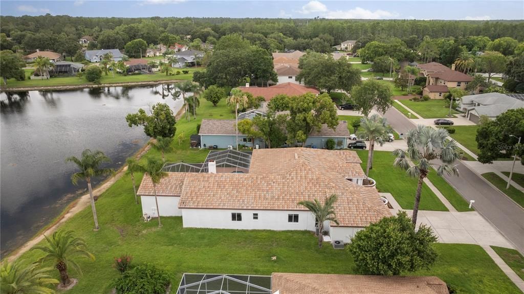 Activo con contrato: $949,000 (5 camas, 3 baños, 3662 Pies cuadrados)