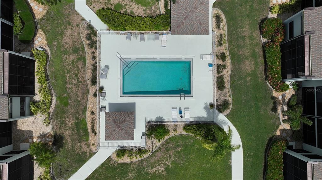 На продажу: $220,000 (2 спален, 2 ванн, 1177 Квадратных фут)