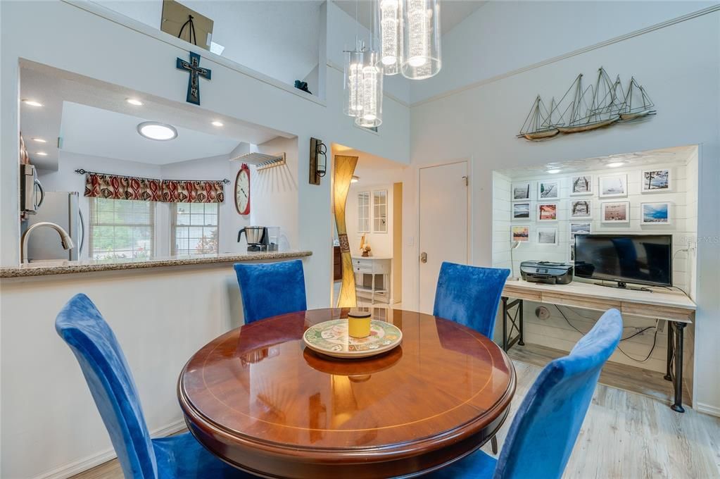 For Sale: $255,000 (3 beds, 2 baths, 1376 Square Feet)