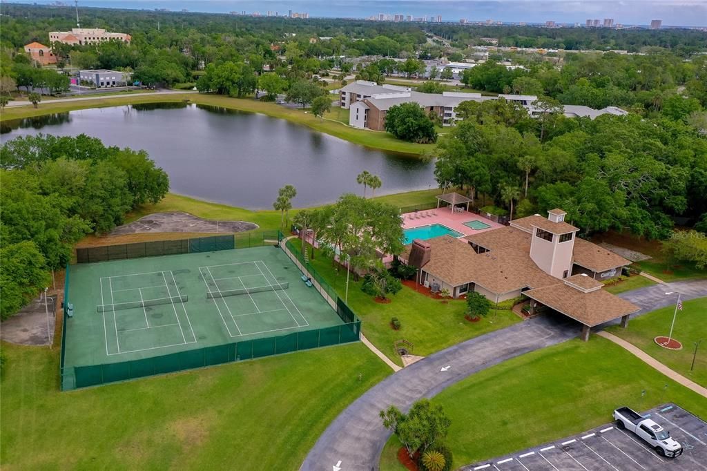 For Sale: $255,000 (3 beds, 2 baths, 1376 Square Feet)