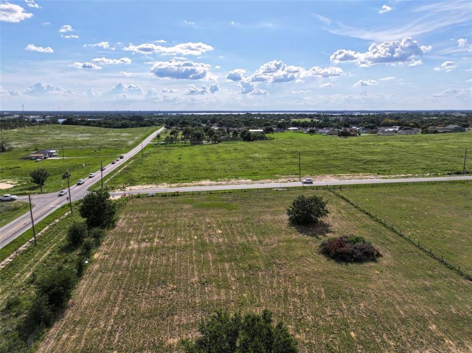 En Venta: $1,549,000 (3 camas, 2 baños, 2976 Pies cuadrados)