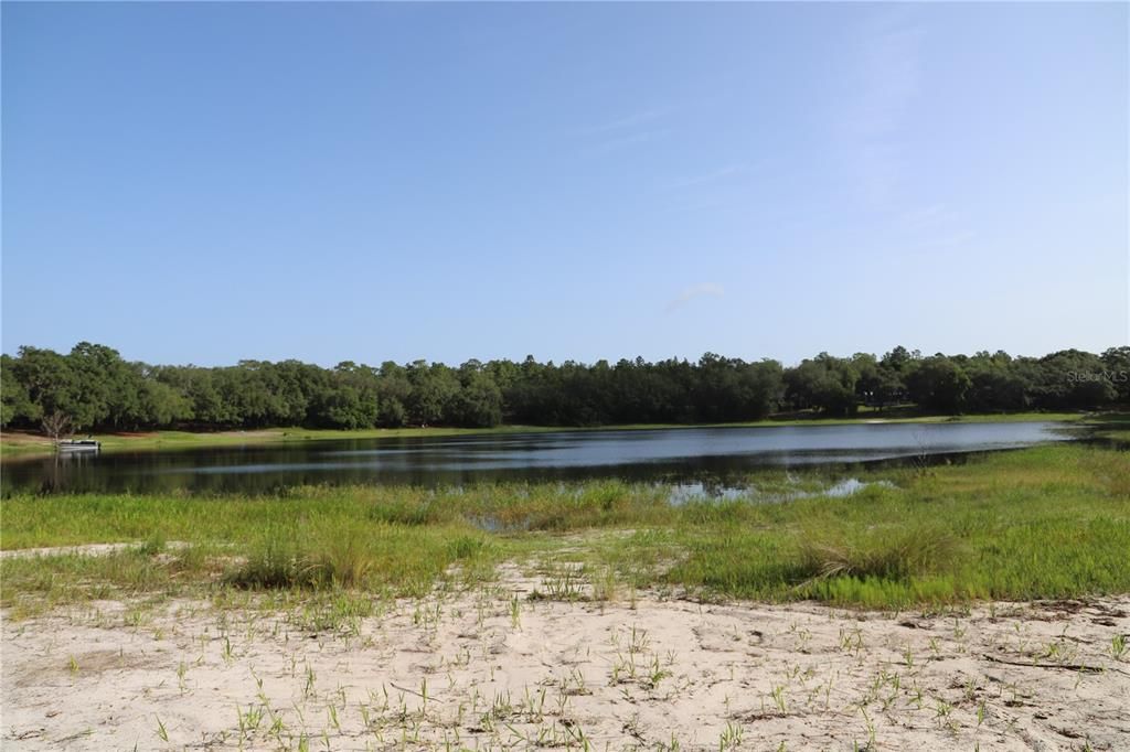 En Venta: $495,000 (9.85 acres)