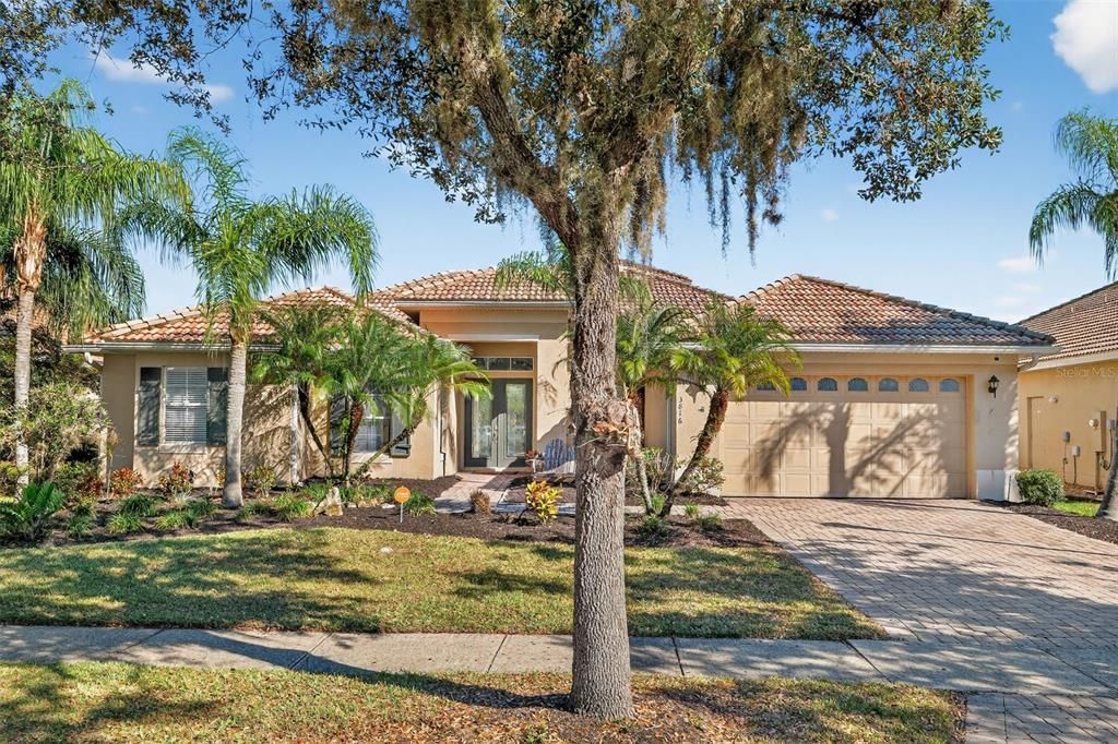 Active With Contract: $519,000 (5 beds, 4 baths, 3032 Square Feet)