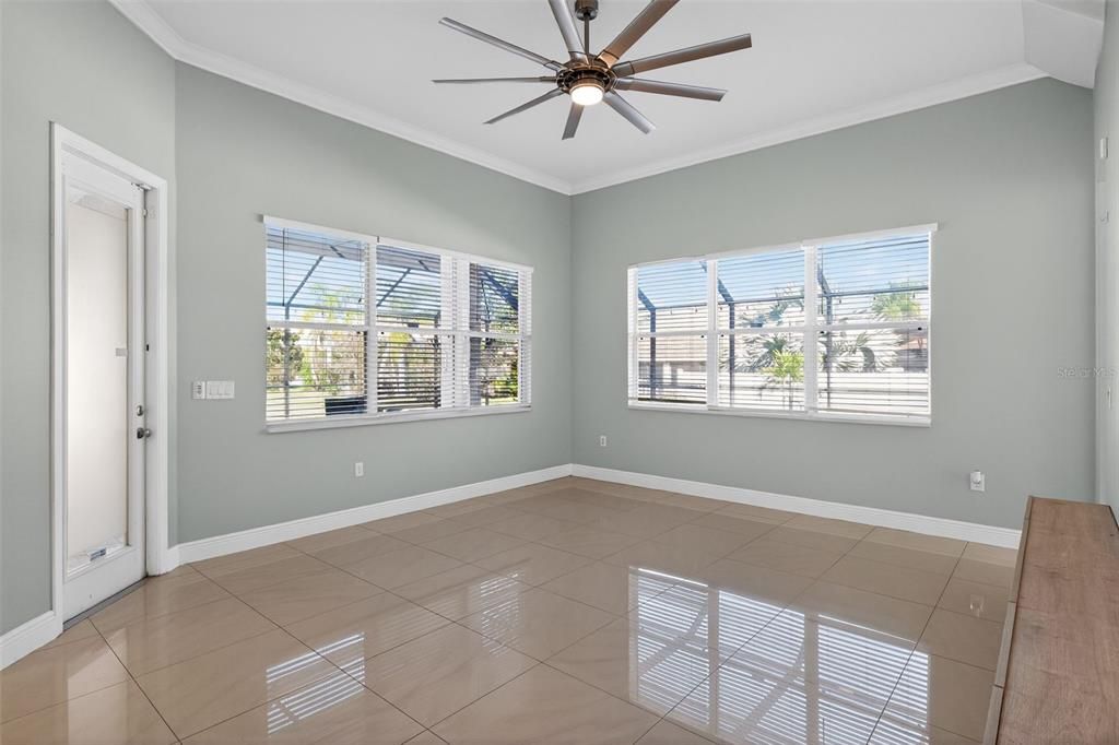 Active With Contract: $519,000 (5 beds, 4 baths, 3032 Square Feet)