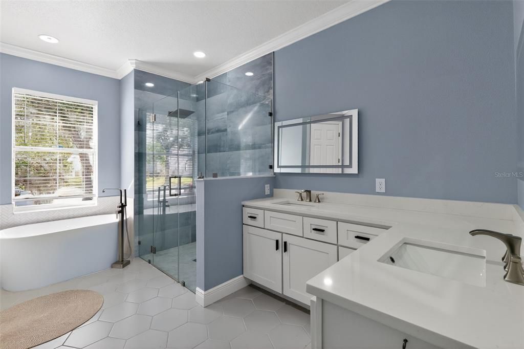 Active With Contract: $519,000 (5 beds, 4 baths, 3032 Square Feet)