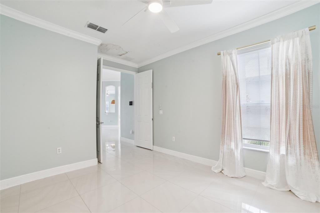 Active With Contract: $519,000 (5 beds, 4 baths, 3032 Square Feet)
