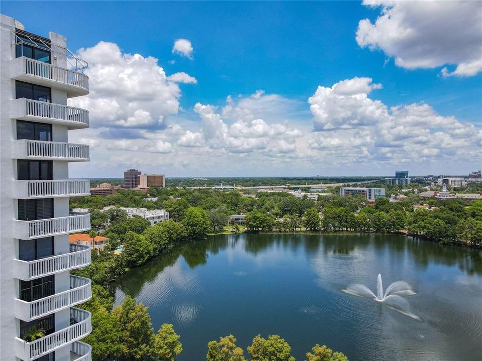 For Sale: $219,999 (1 beds, 1 baths, 799 Square Feet)