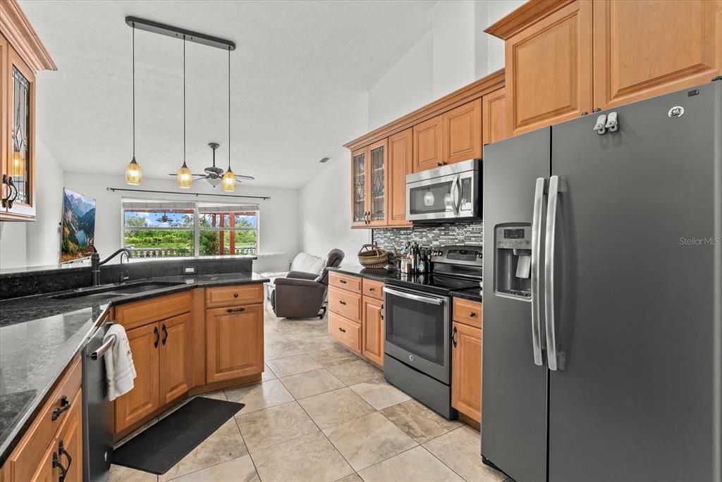 待售: $900,000 (3 贝兹, 2 浴室, 1813 平方英尺)