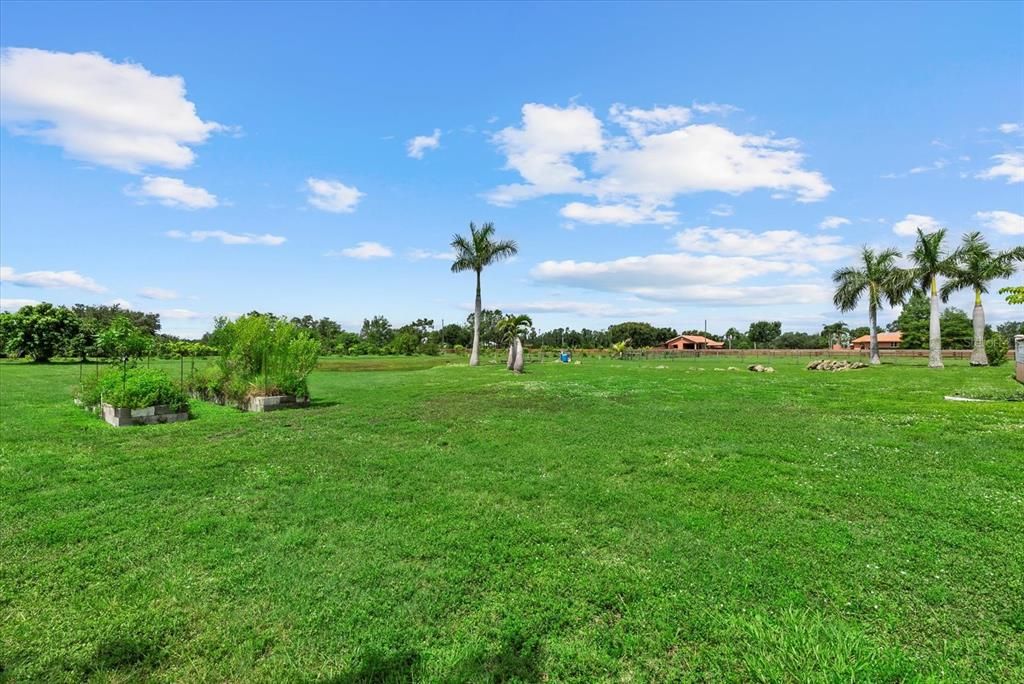 待售: $900,000 (3 贝兹, 2 浴室, 1813 平方英尺)