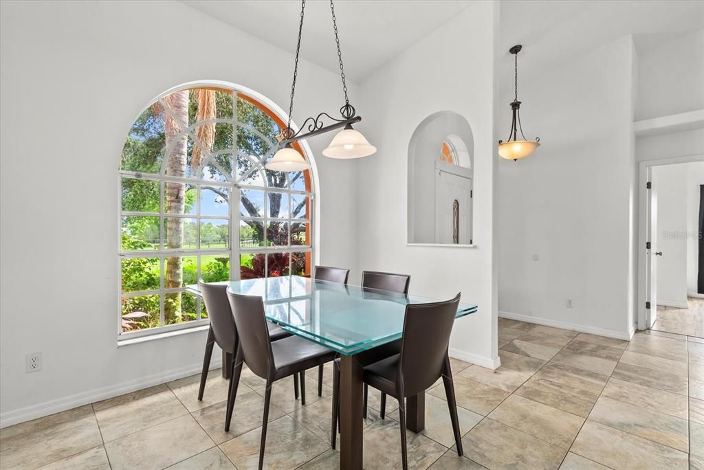 待售: $900,000 (3 贝兹, 2 浴室, 1813 平方英尺)