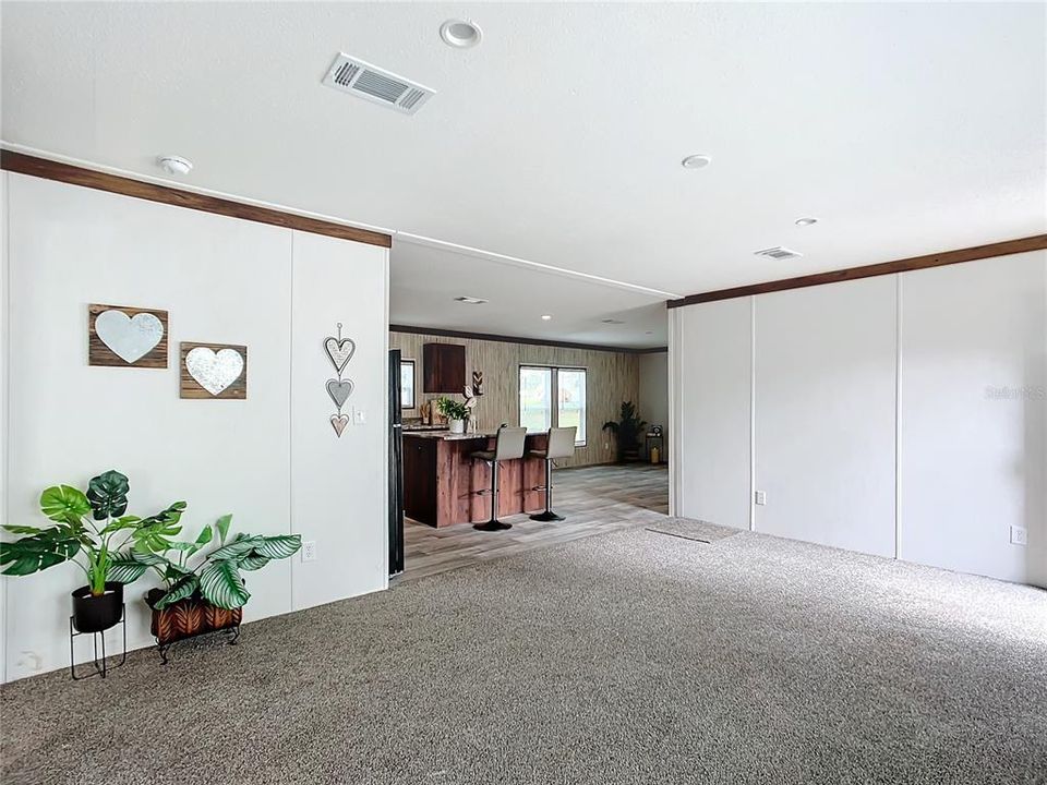 Active With Contract: $225,000 (4 beds, 2 baths, 1456 Square Feet)