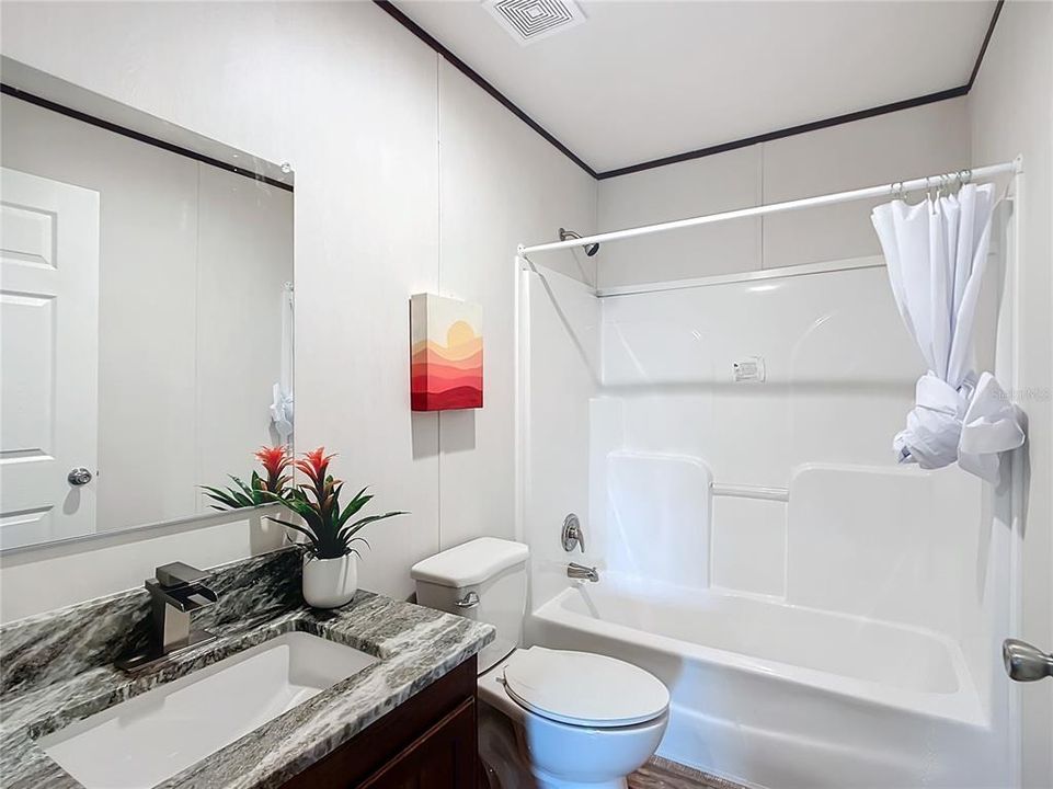 Active With Contract: $225,000 (4 beds, 2 baths, 1456 Square Feet)