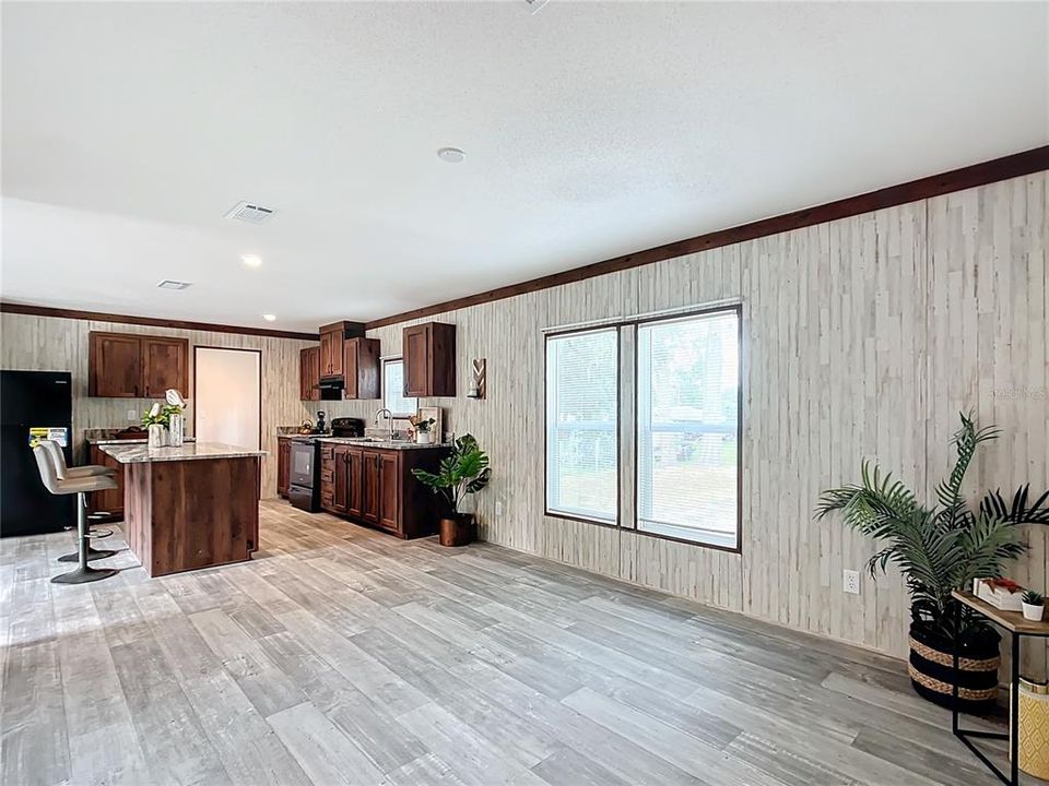 Active With Contract: $225,000 (4 beds, 2 baths, 1456 Square Feet)