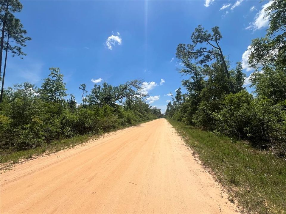 En Venta: $12,400 (1.12 acres)