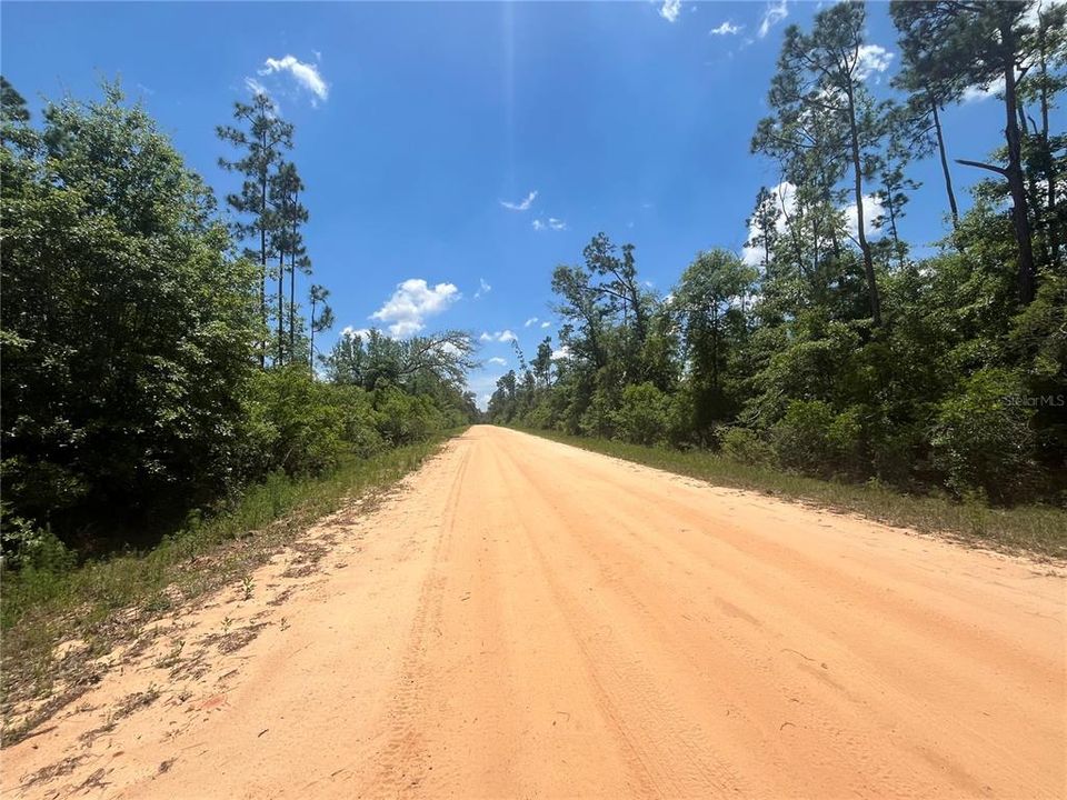 En Venta: $12,400 (1.12 acres)