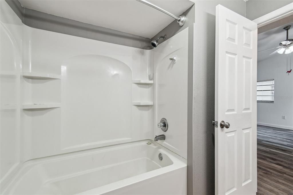 Active With Contract: $340,000 (4 beds, 0 baths, 1950 Square Feet)