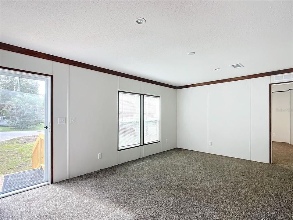 En Venta: $195,000 (4 camas, 2 baños, 1456 Pies cuadrados)