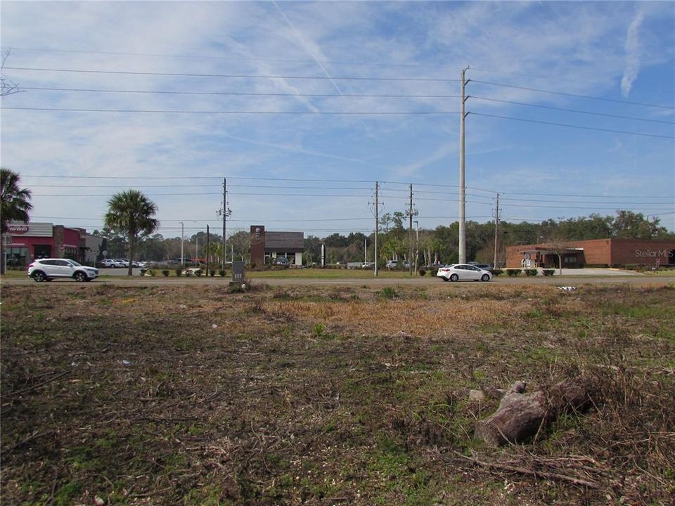 Под контрактом: $1,250,000 (3.07 acres)