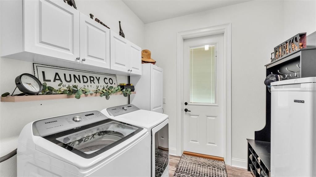 待售: $589,000 (3 贝兹, 2 浴室, 2080 平方英尺)