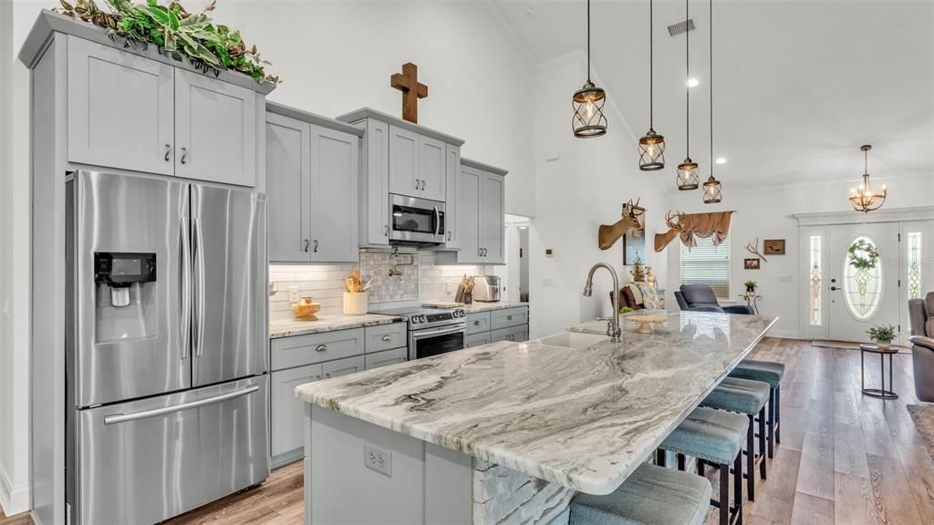 待售: $589,000 (3 贝兹, 2 浴室, 2080 平方英尺)