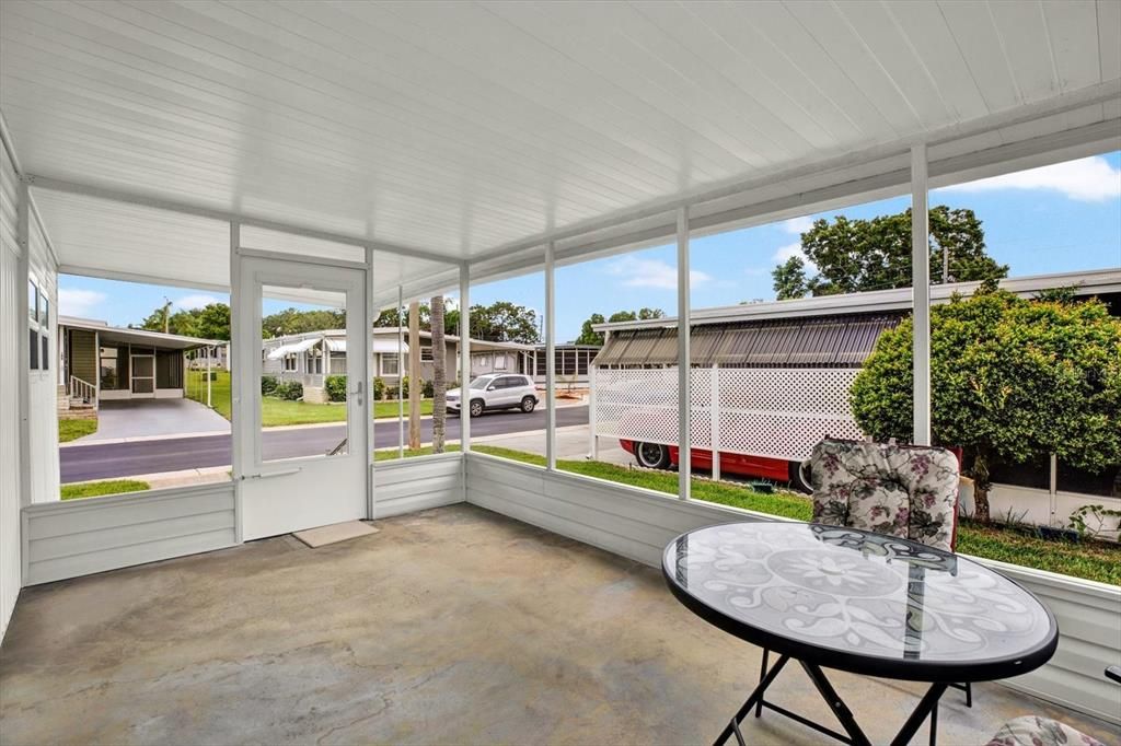 Activo con contrato: $85,000 (2 camas, 1 baños, 720 Pies cuadrados)