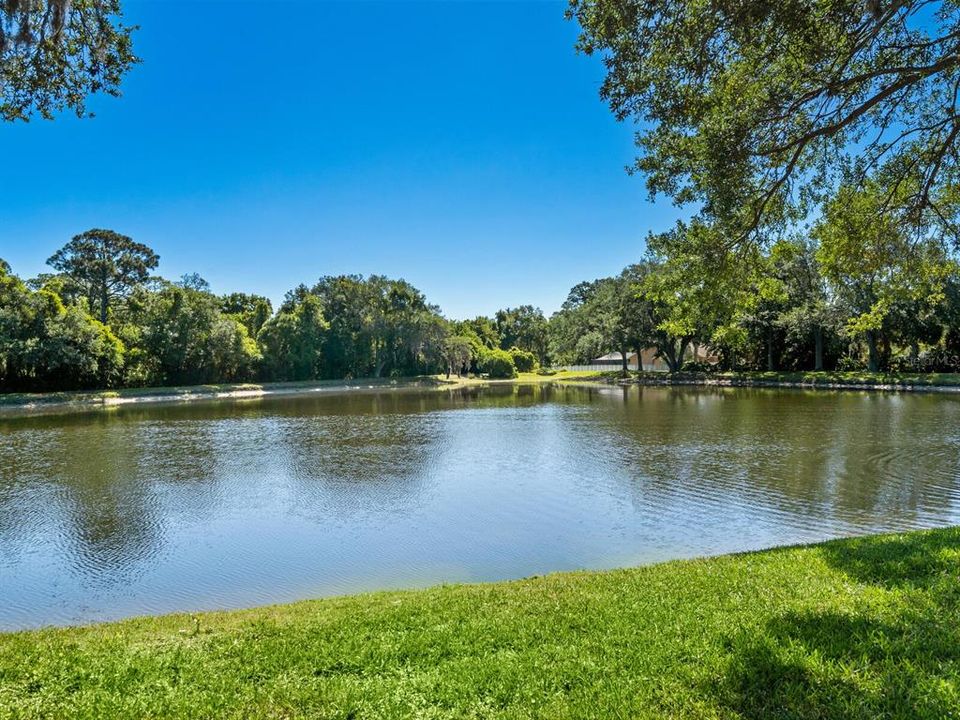 For Sale: $685,000 (3 beds, 2 baths, 2294 Square Feet)