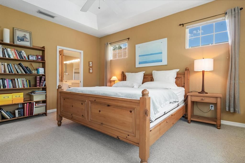 For Sale: $685,000 (3 beds, 2 baths, 2294 Square Feet)