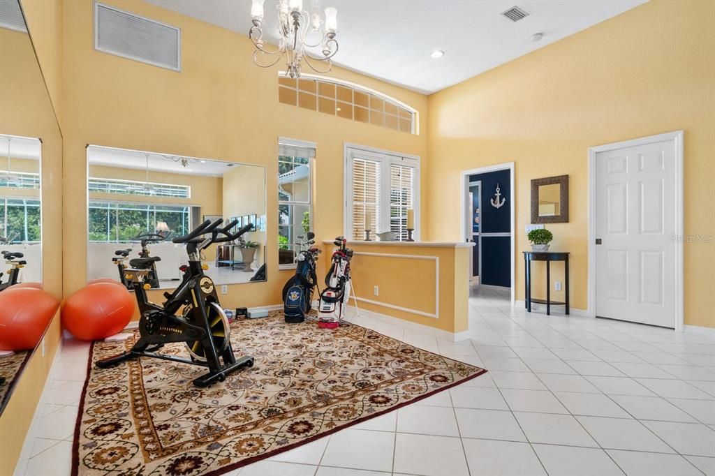 For Sale: $685,000 (3 beds, 2 baths, 2294 Square Feet)