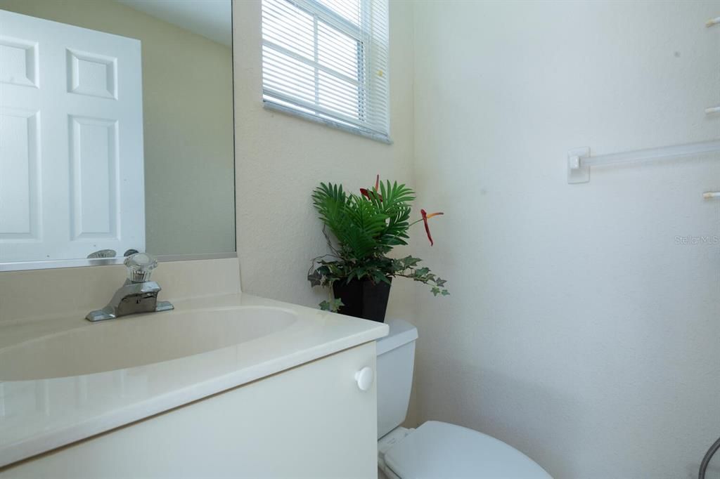 For Sale: $685,000 (3 beds, 2 baths, 2294 Square Feet)